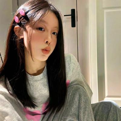 四片羽毛